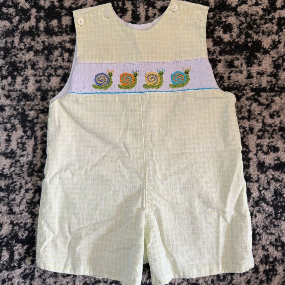 Stunning Hand Smock Plate Kids Snail Smocked Romper - Cream and Green - Picture 4 of 4